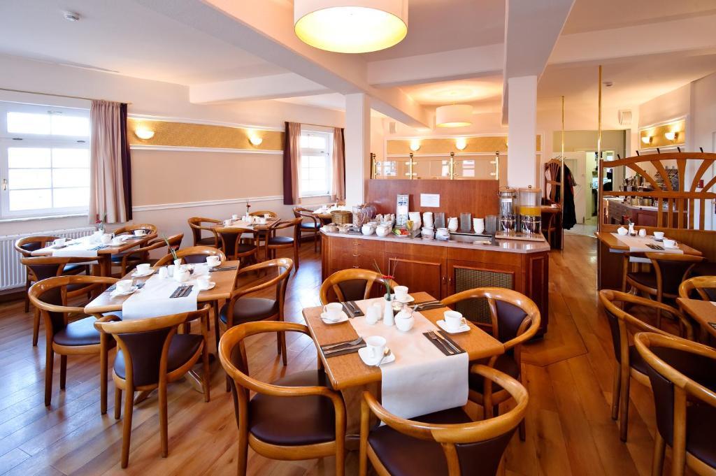 Hotel Am Alten Hafen Висмар Экстерьер фото