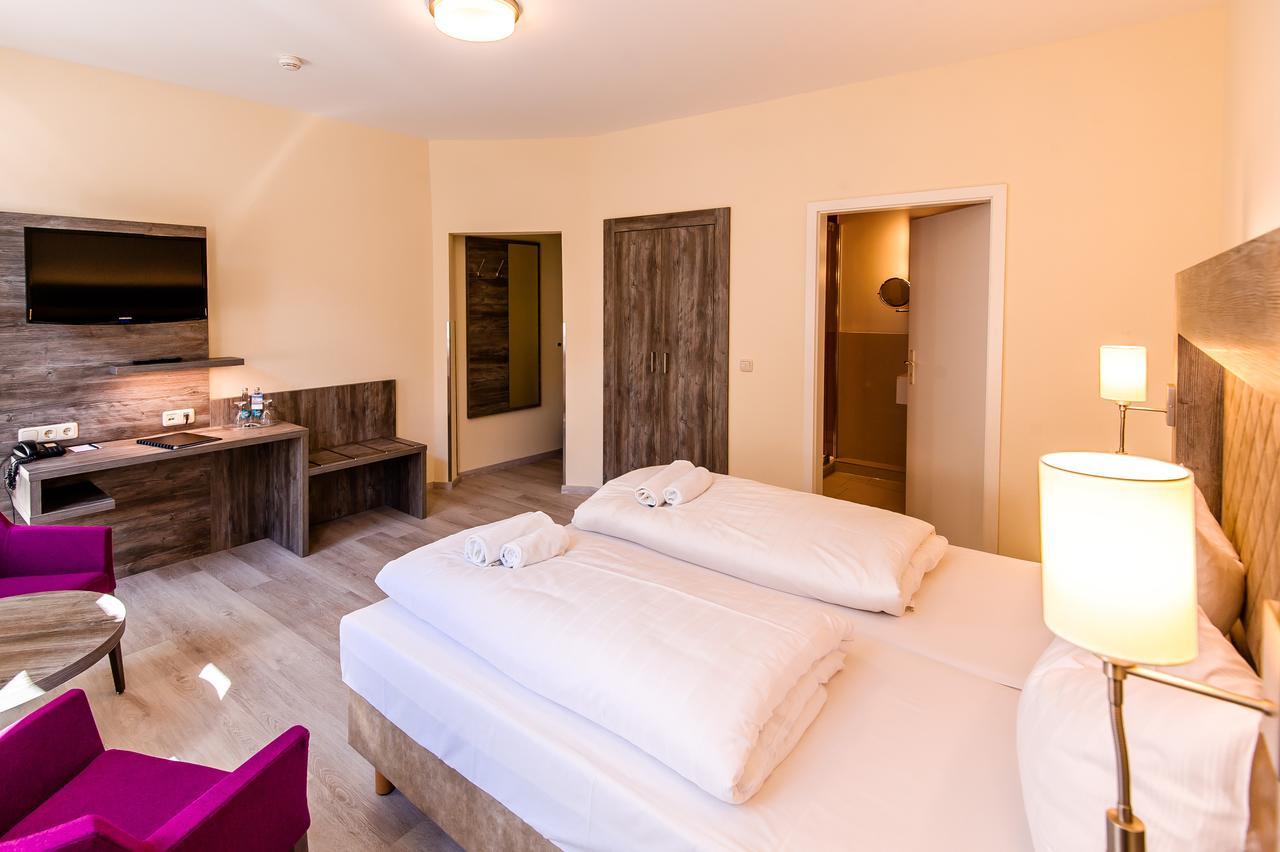 Hotel Am Alten Hafen Висмар Экстерьер фото